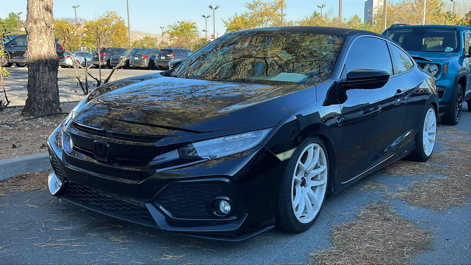 Thumbnail: 2017 Honda Civic - 1