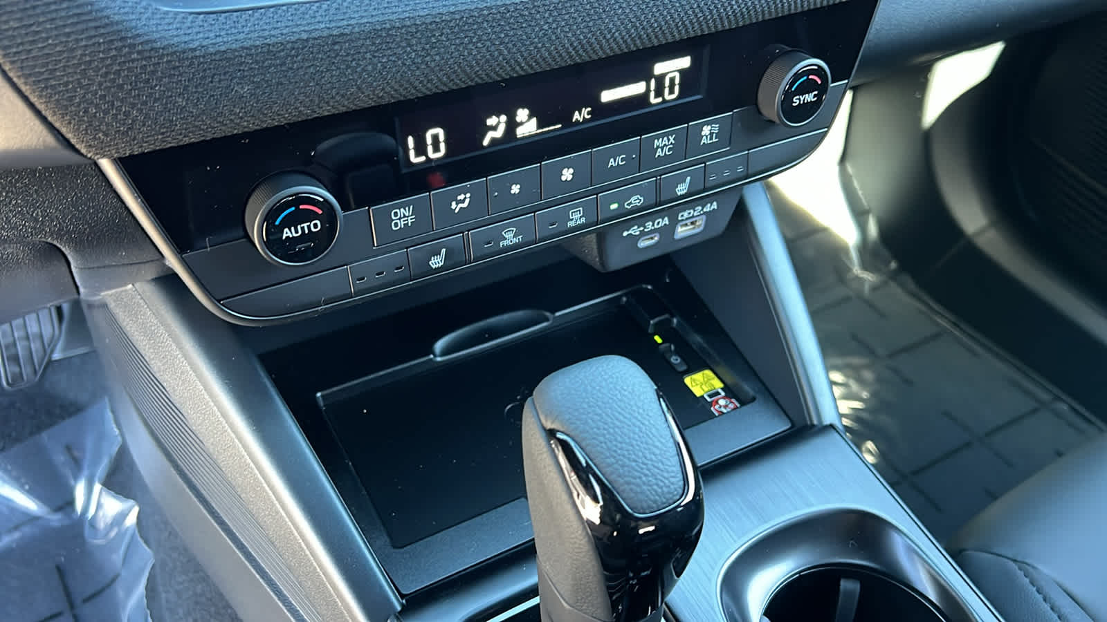 Thumbnail: 2026 Subaru Outback - 14