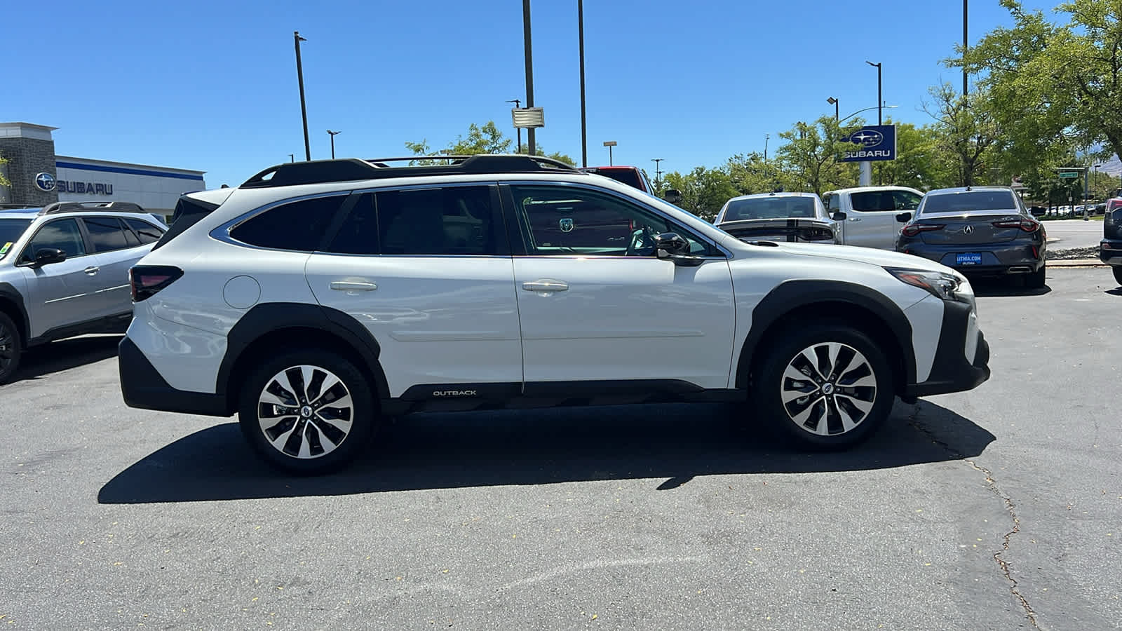Thumbnail: 2025 Subaru Outback - 4
