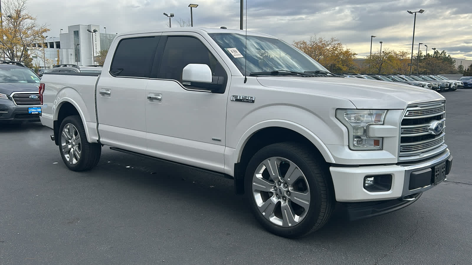 2017 Ford F-150 Limited photo 3