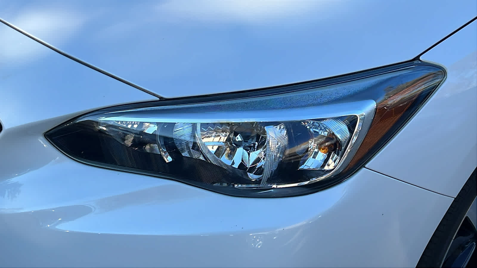 2021 Subaru Impreza Sport photo 2