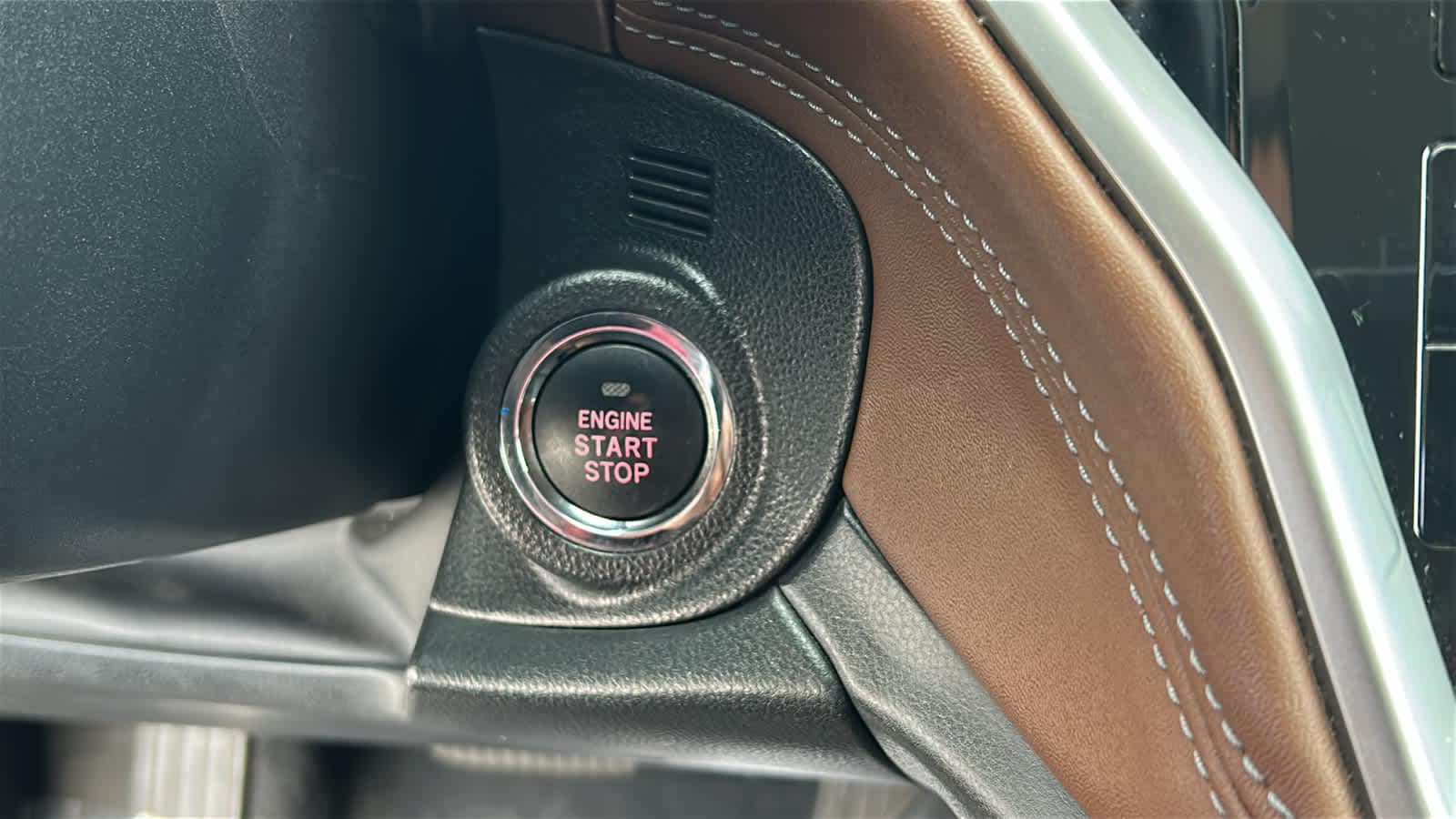 Thumbnail: 2021 Subaru Outback - 18