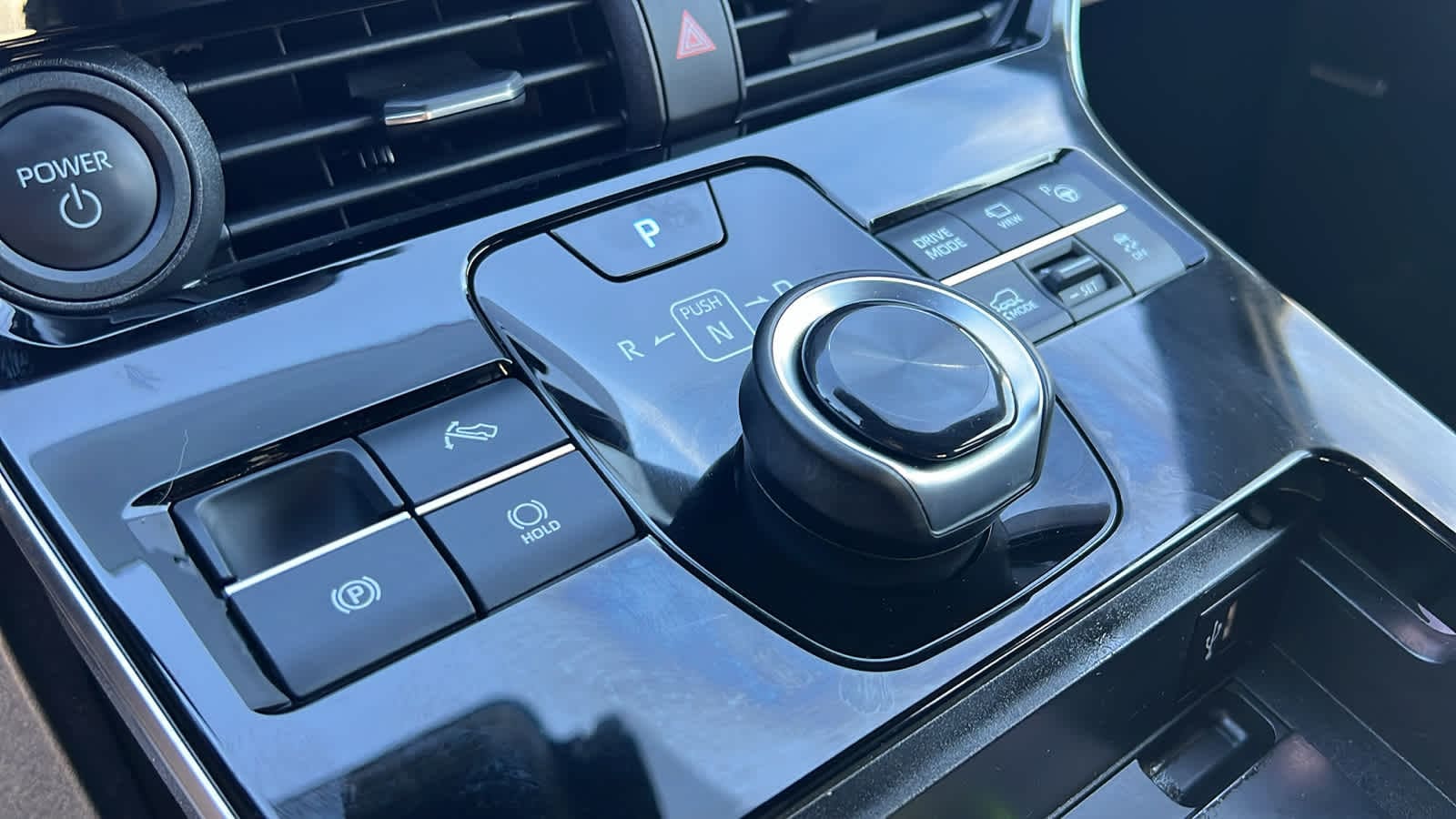 Thumbnail: 2023 Subaru Solterra - 13