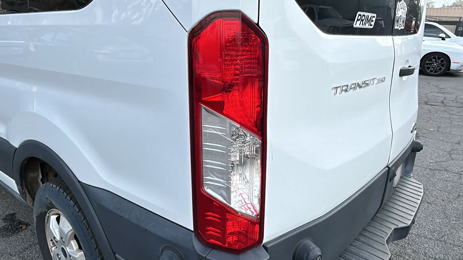 Thumbnail: 2017 Ford Transit Series - 6