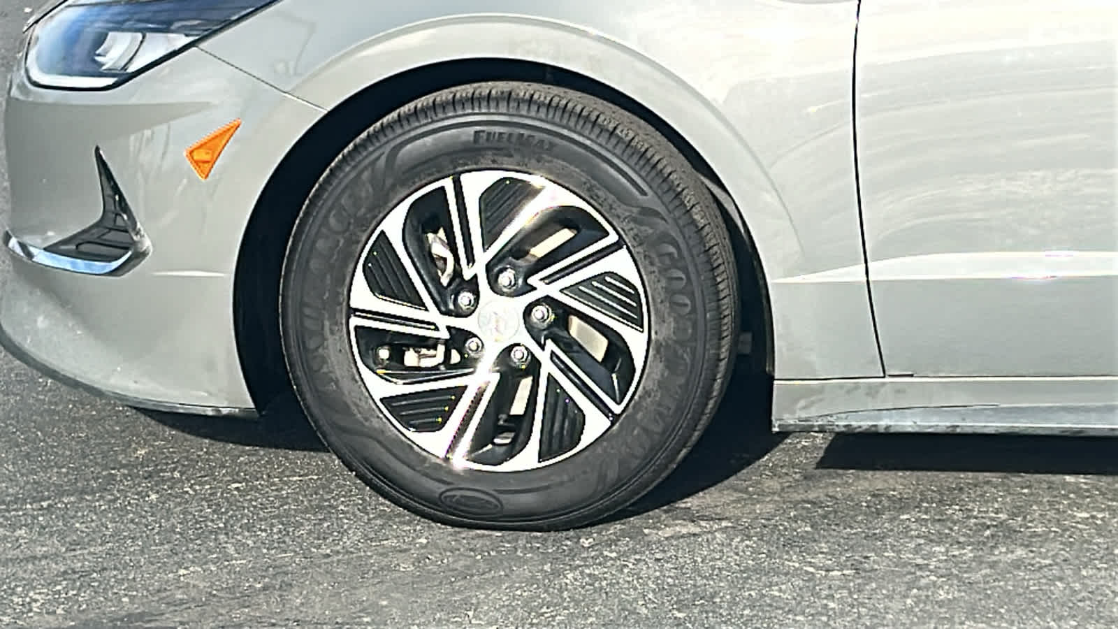 Thumbnail: 2021 Hyundai Sonata - 9