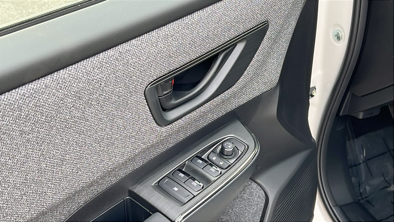 Thumbnail: 2026 Subaru Outback - 20