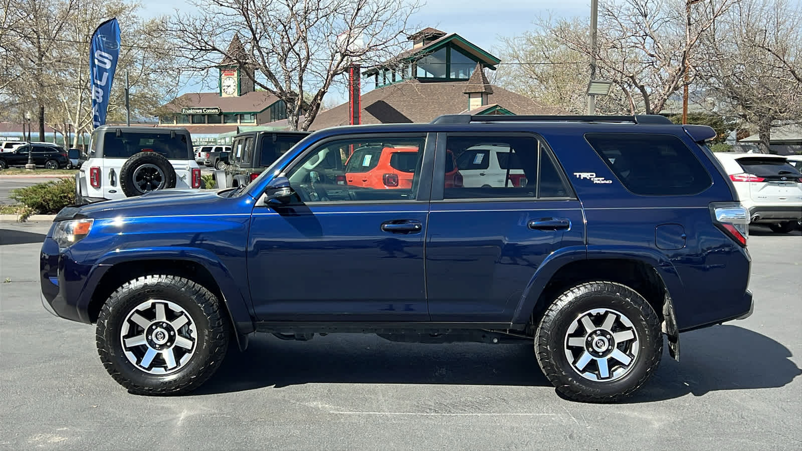 Thumbnail: 2021 Toyota 4Runner - 8