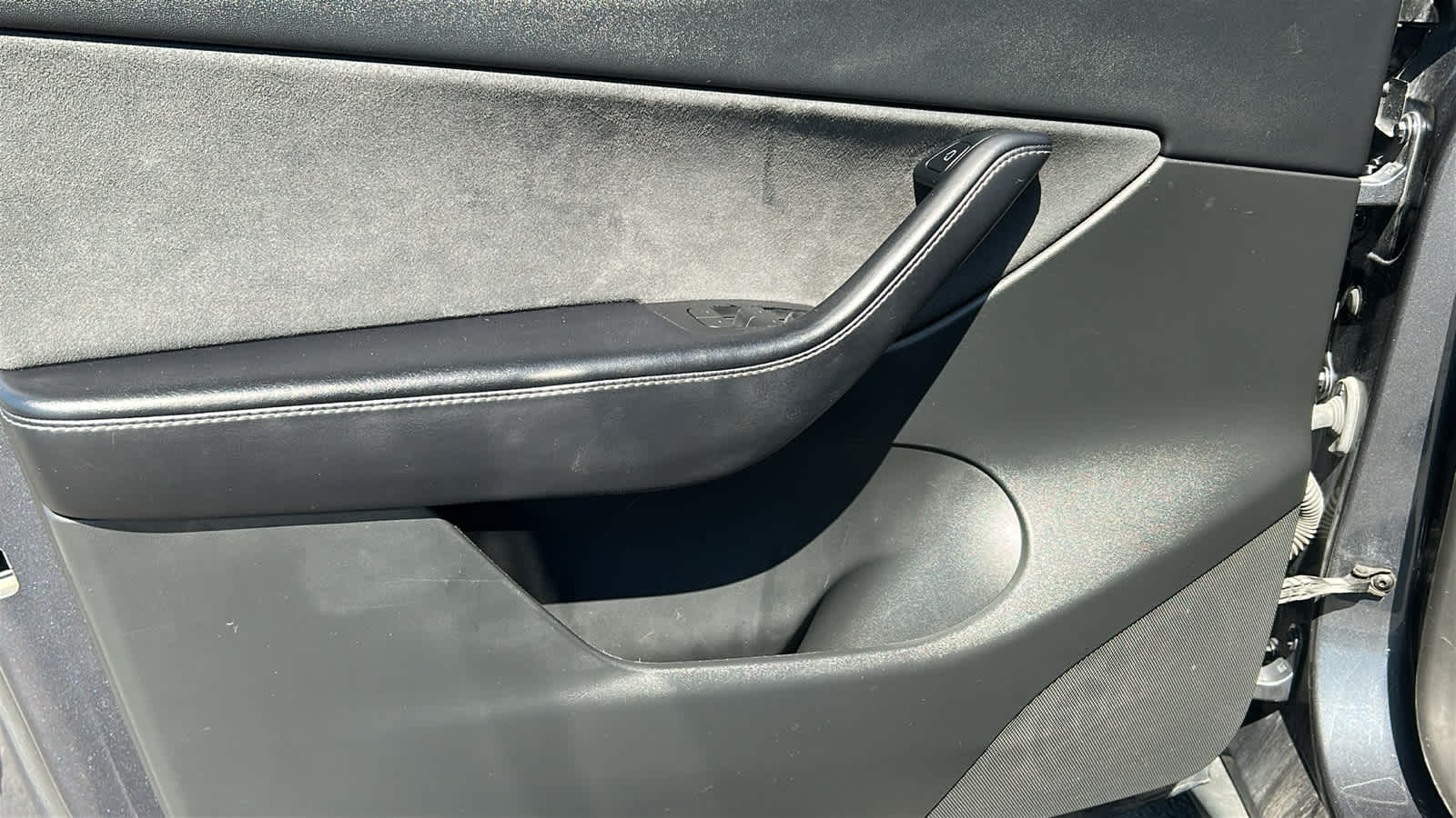 Thumbnail: 2022 Tesla Model Y - 22