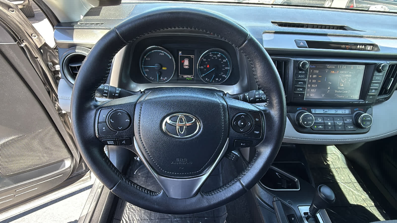 Thumbnail: 2017 Toyota RAV4 - 18