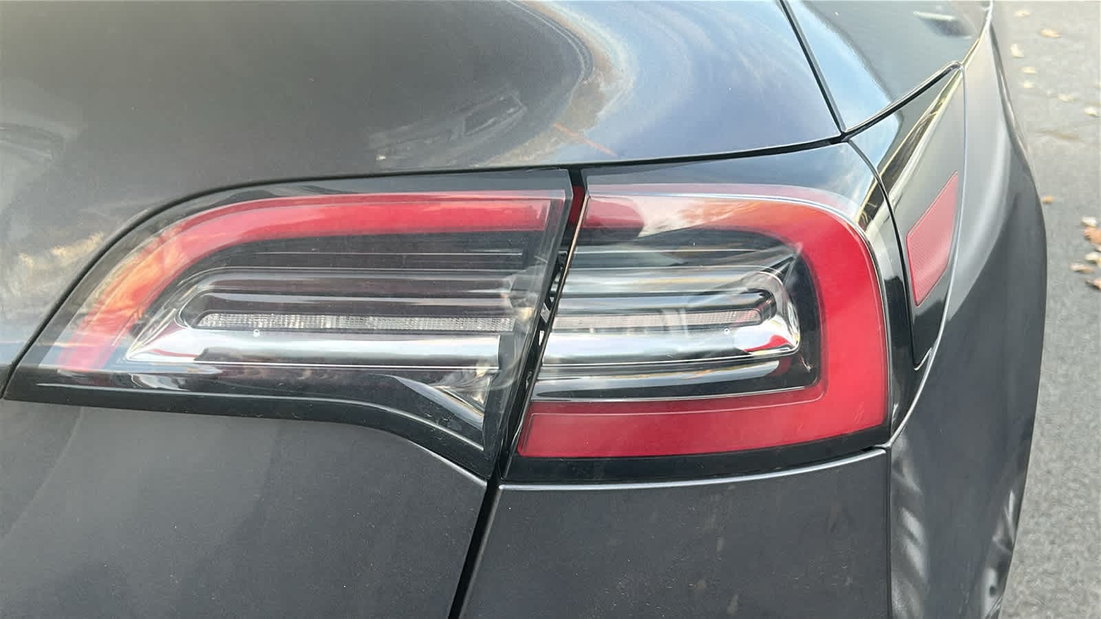 Thumbnail: 2023 Tesla Model Y - 13