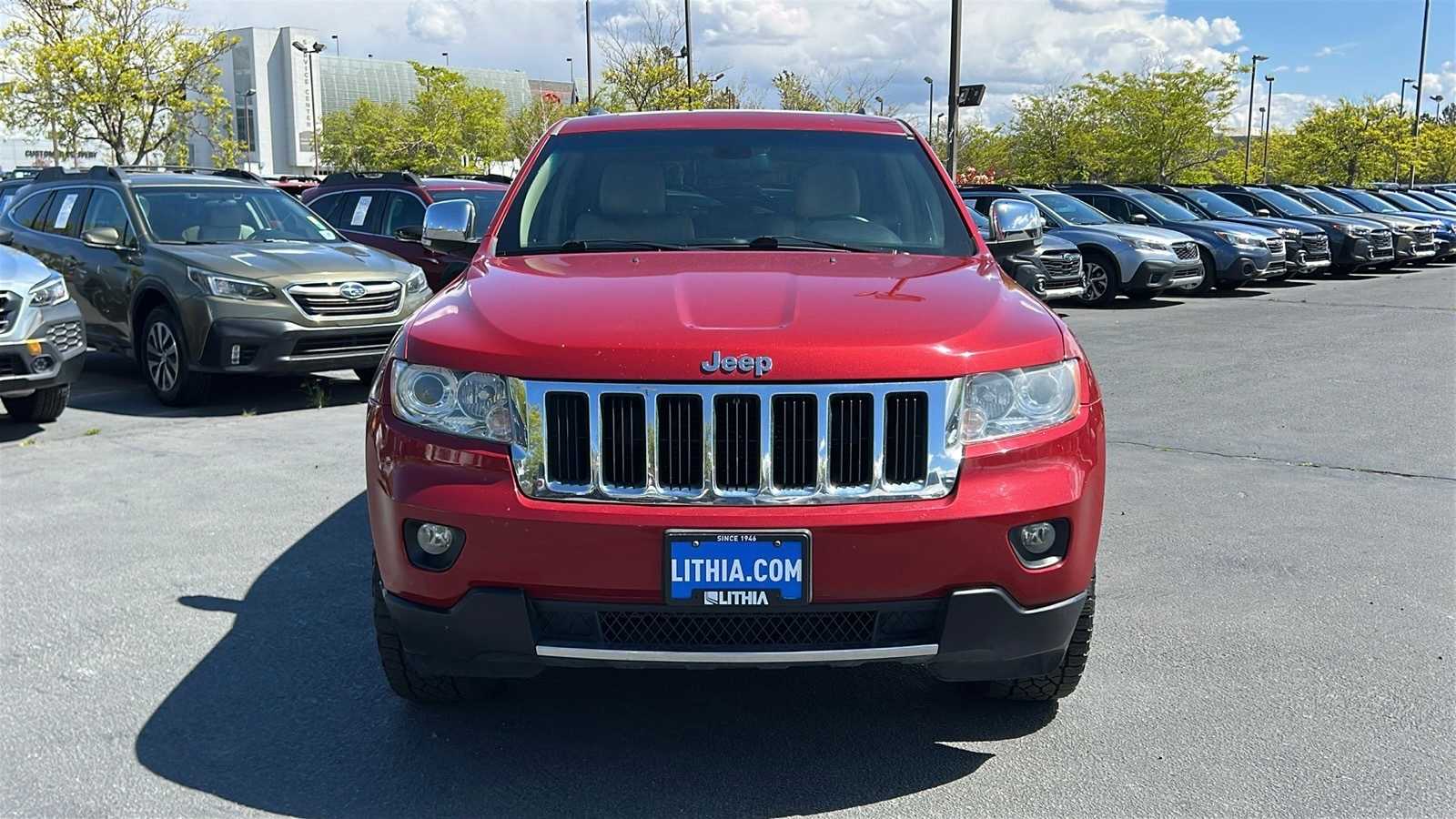 Thumbnail: 2011 Jeep Grand Cherokee - 2