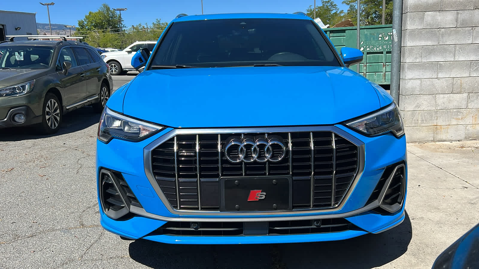 Thumbnail: 2020 Audi Q3 - 2