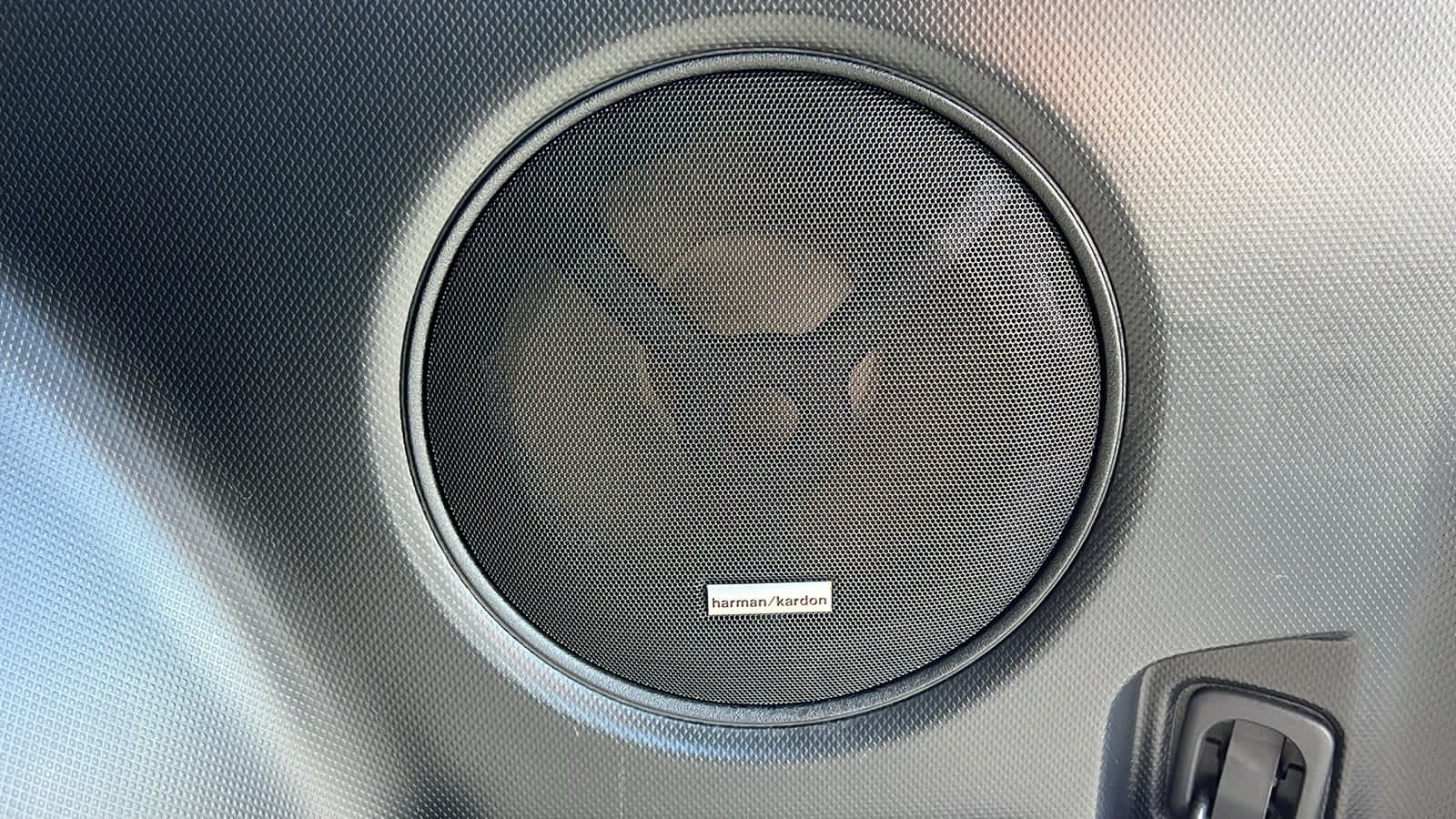 Thumbnail: 2020 Subaru Forester - 32