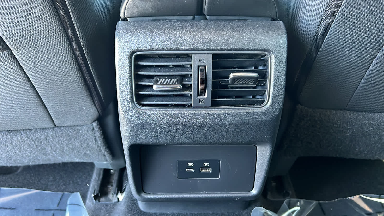 Thumbnail: 2021 Nissan Rogue - 25