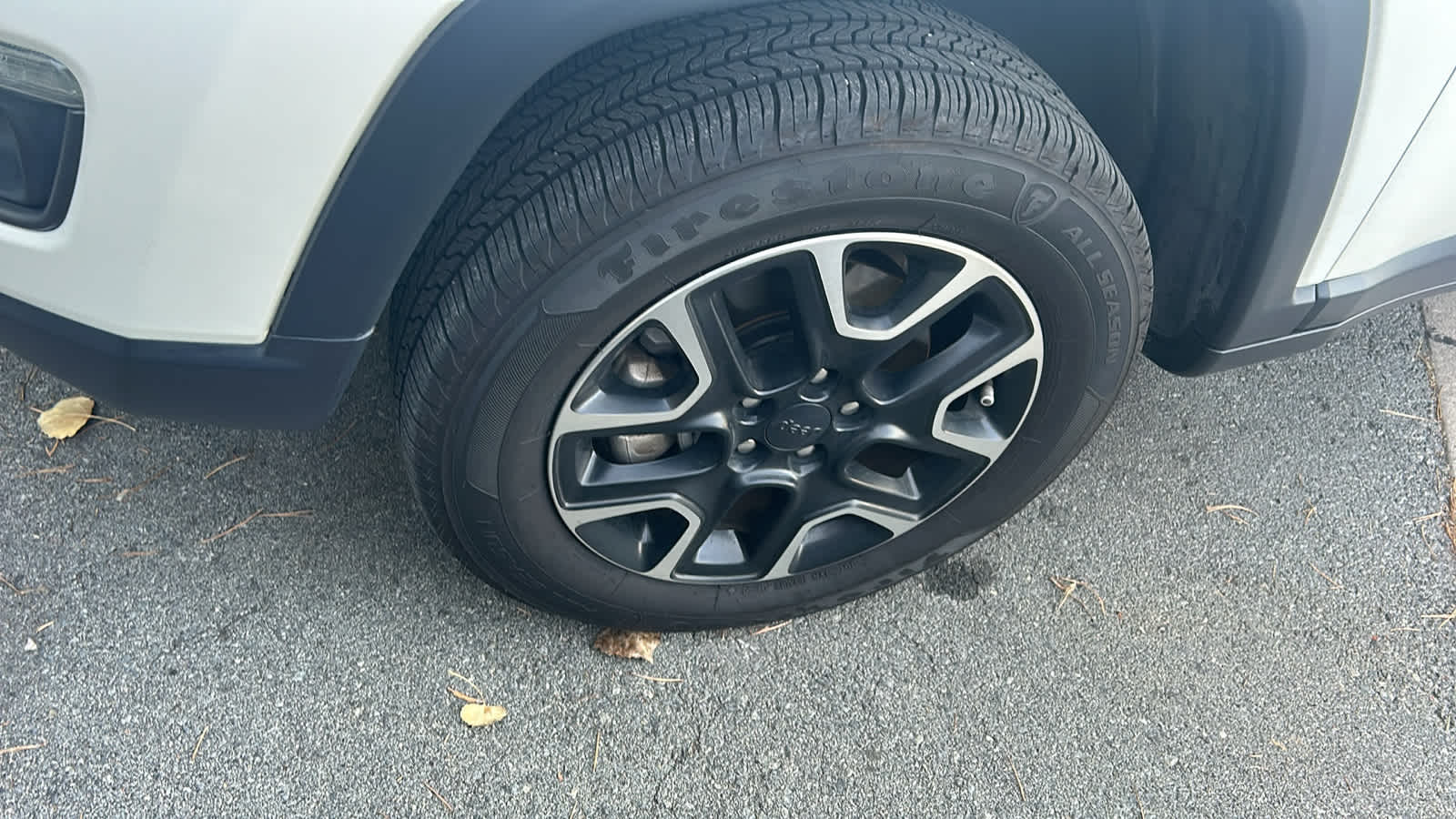 Thumbnail: 2020 Jeep Compass - 4