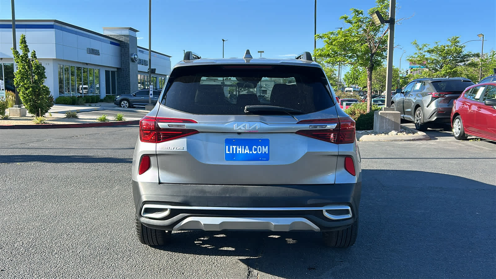 Thumbnail: 2023 Kia Seltos - 6