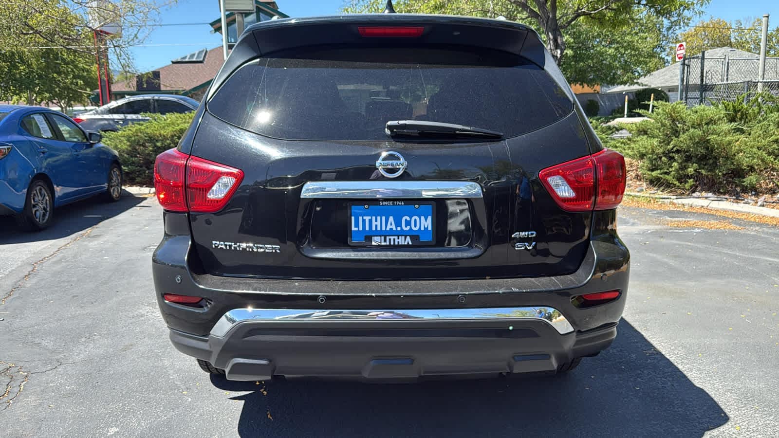 Thumbnail: 2019 Nissan Pathfinder - 6