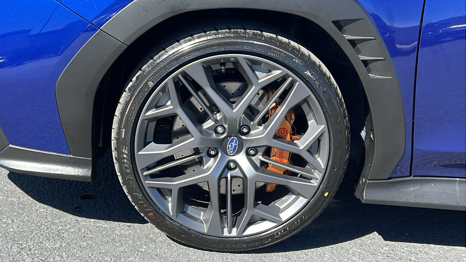 2026 Subaru WRX tS - Photo 9