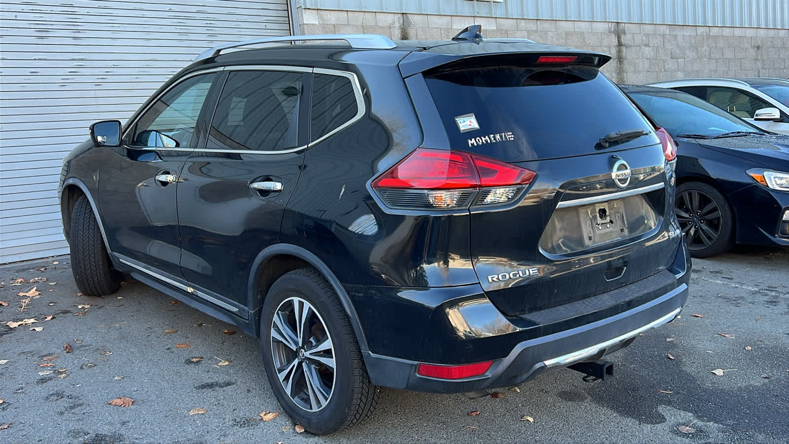 Thumbnail: 2017 Nissan Rogue - 9