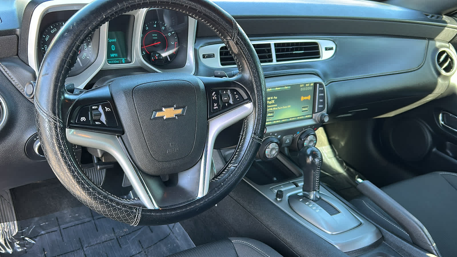 Thumbnail: 2014 Chevrolet Camaro - 10