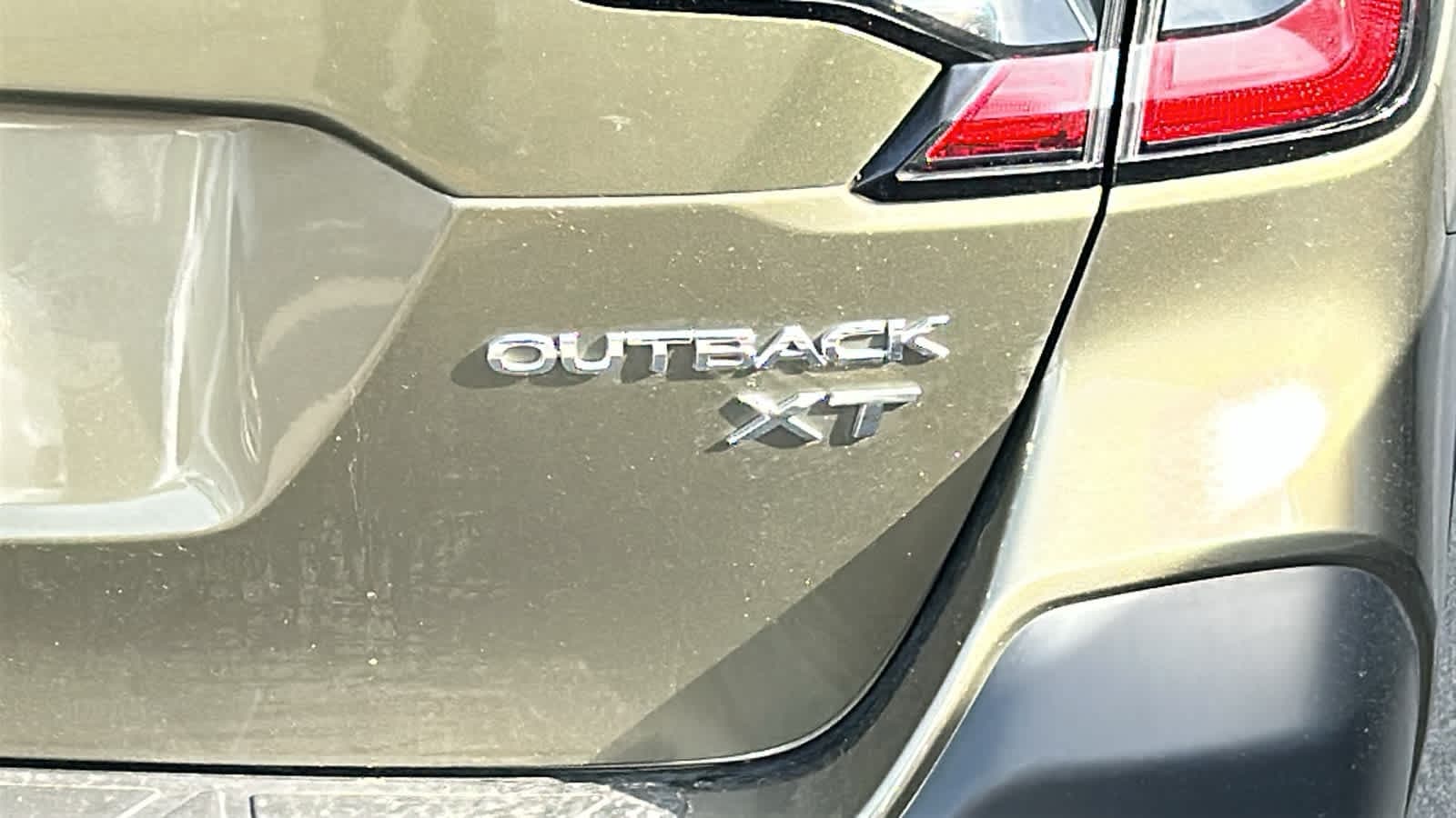 Thumbnail: 2022 Subaru Outback - 13