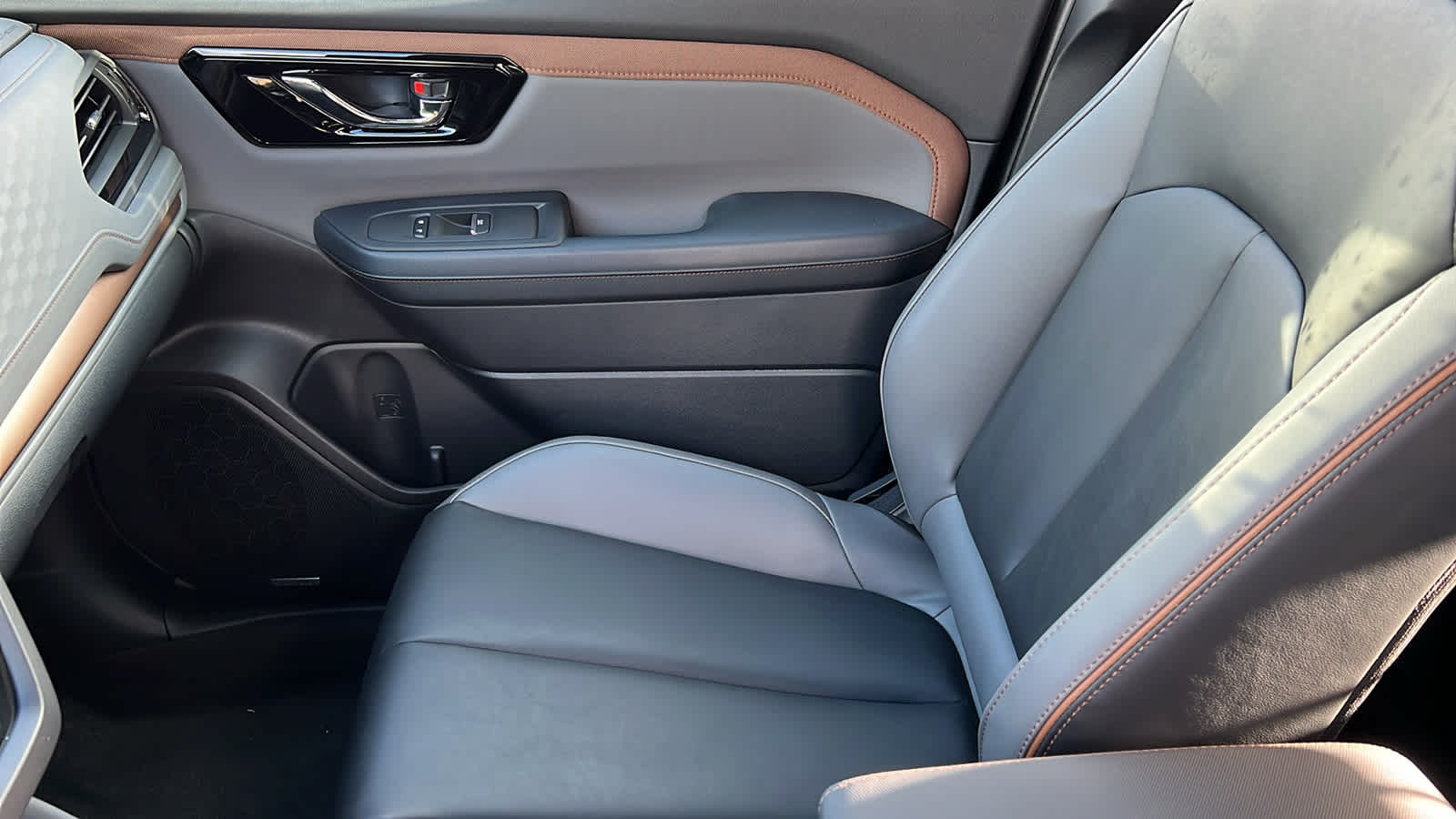 Thumbnail: 2026 Subaru Forester - 12