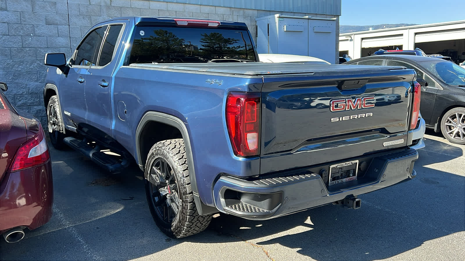 Thumbnail: 2019 GMC Sierra 1500 - 9