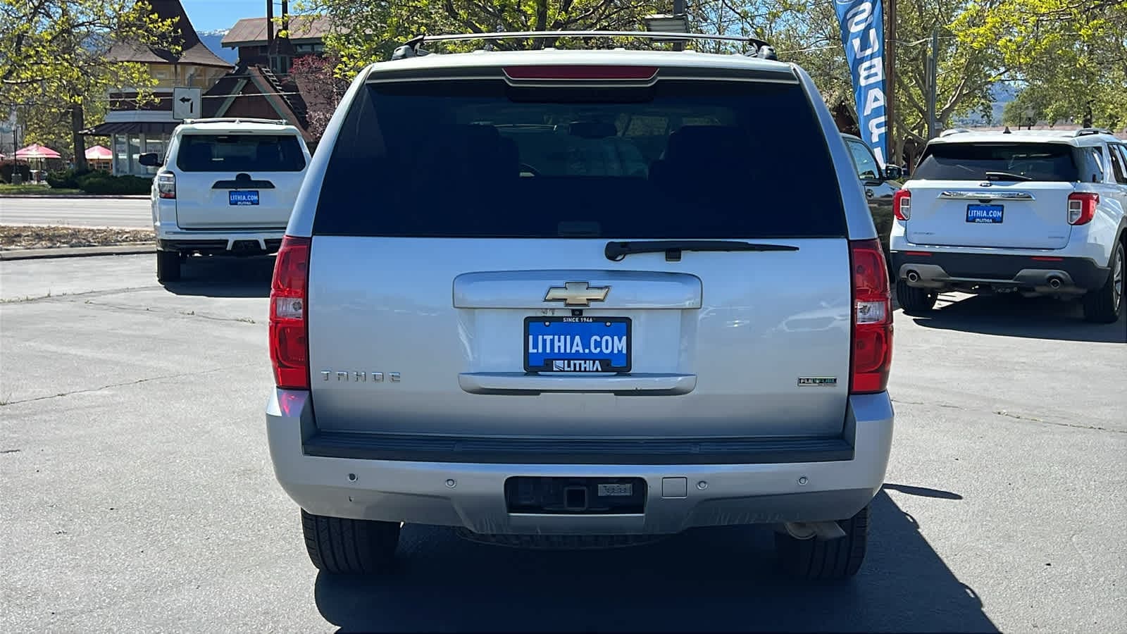 Thumbnail: 2011 Chevrolet Tahoe - 6