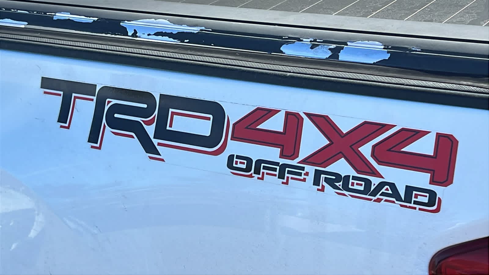 Thumbnail: 2017 Toyota Tacoma - 11