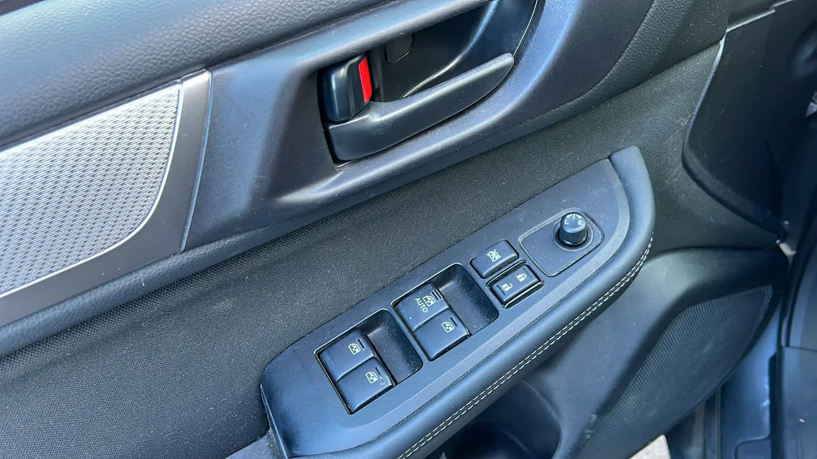 Thumbnail: 2019 Subaru Outback - 18