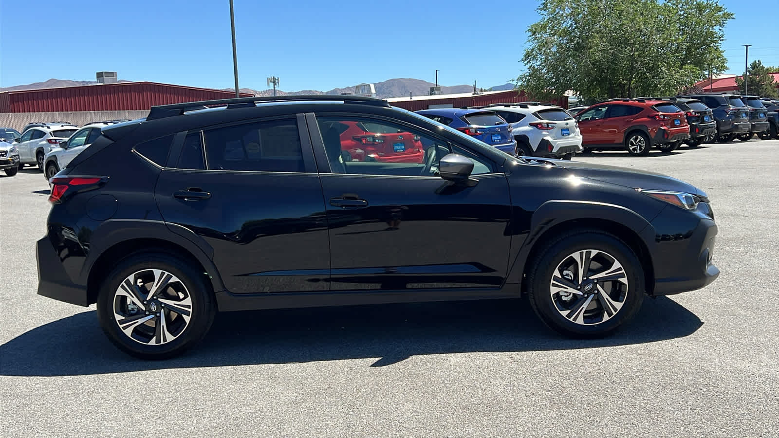 Thumbnail: 2025 Subaru Crosstrek - 4