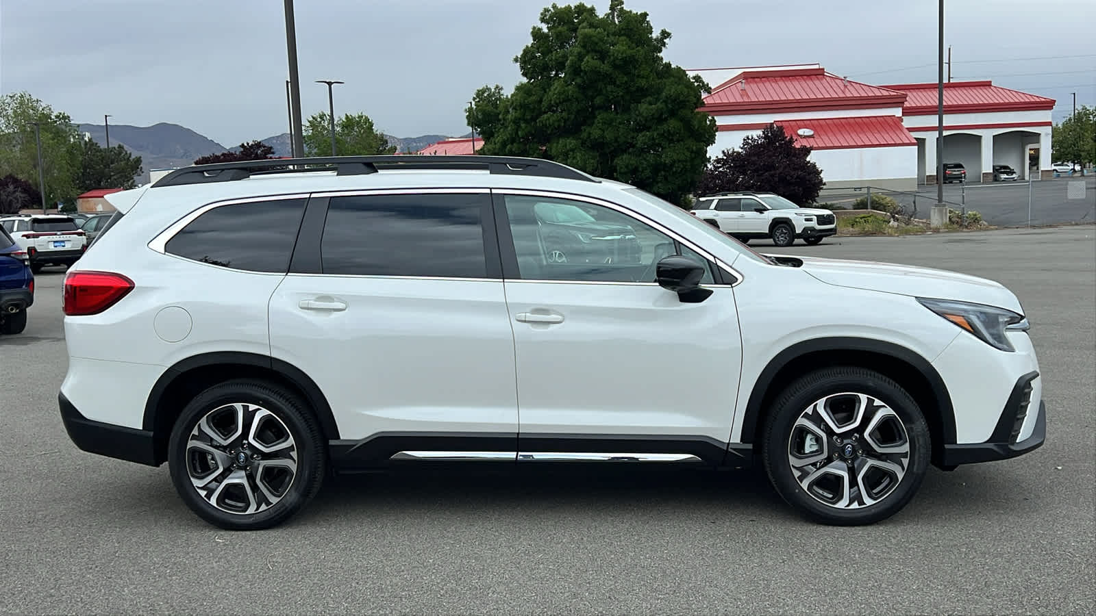 Thumbnail: 2026 Subaru Ascent - 4