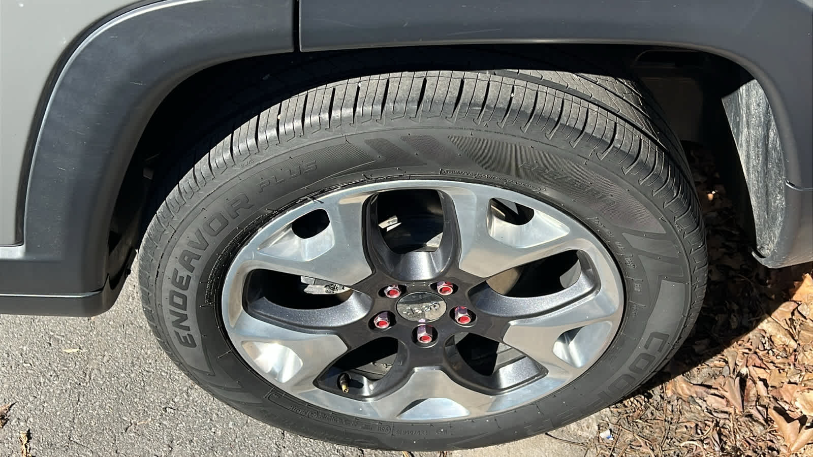 Thumbnail: 2021 Jeep Compass - 18