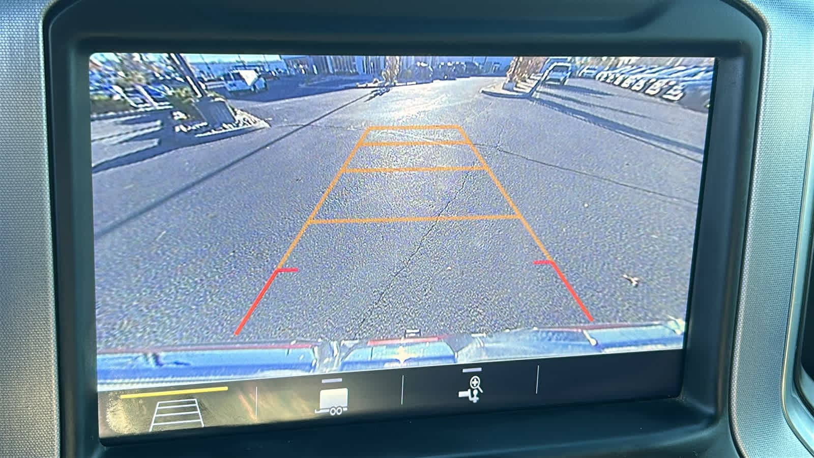 Thumbnail: 2019 GMC Sierra 1500 - 16