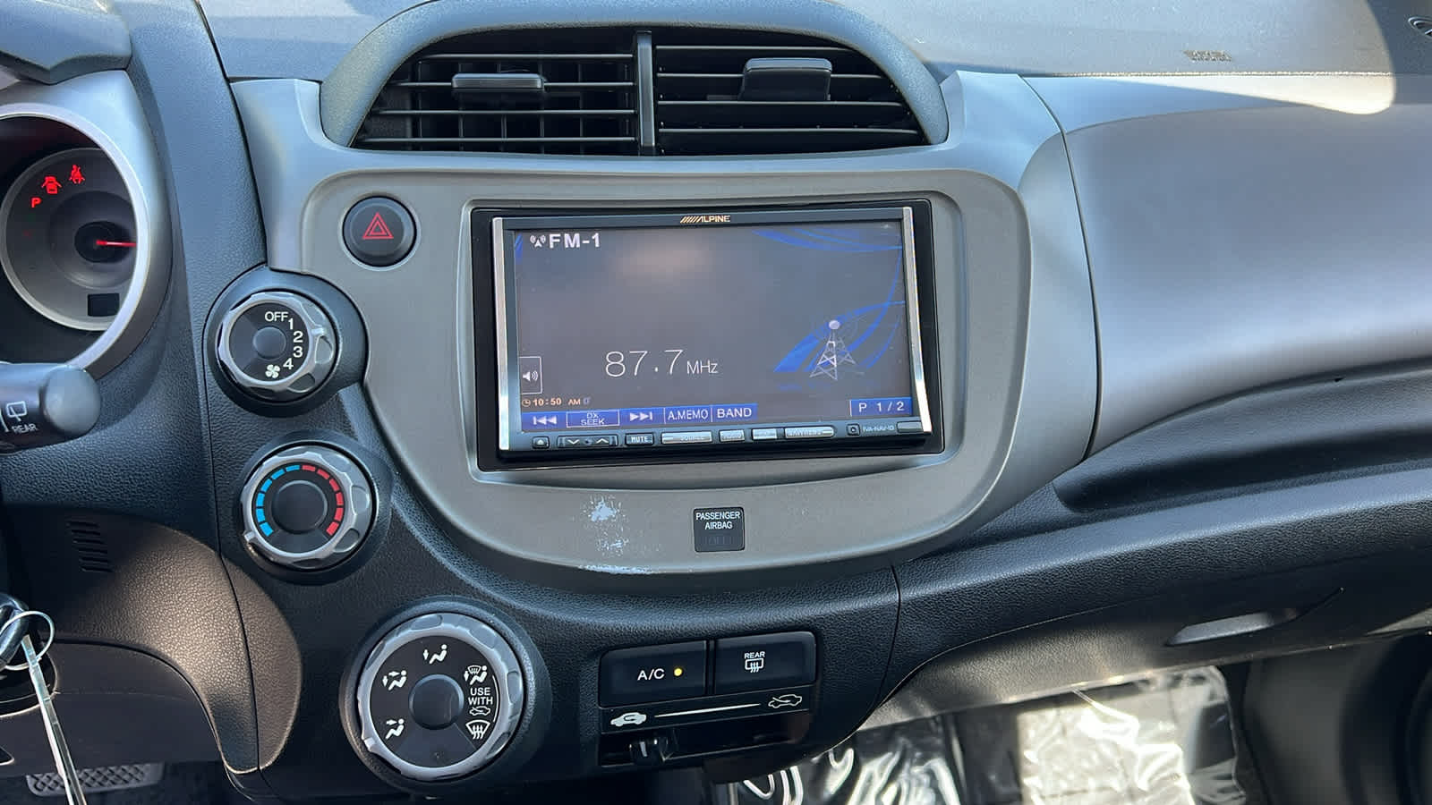 Thumbnail: 2010 Honda Fit - 15