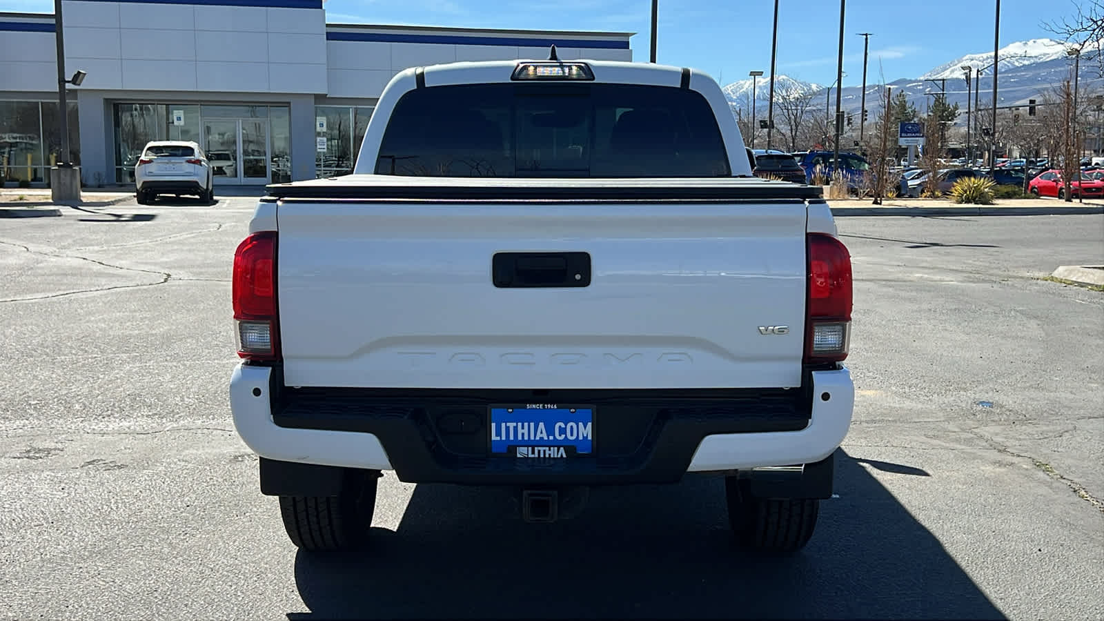 Thumbnail: 2019 Toyota Tacoma - 6