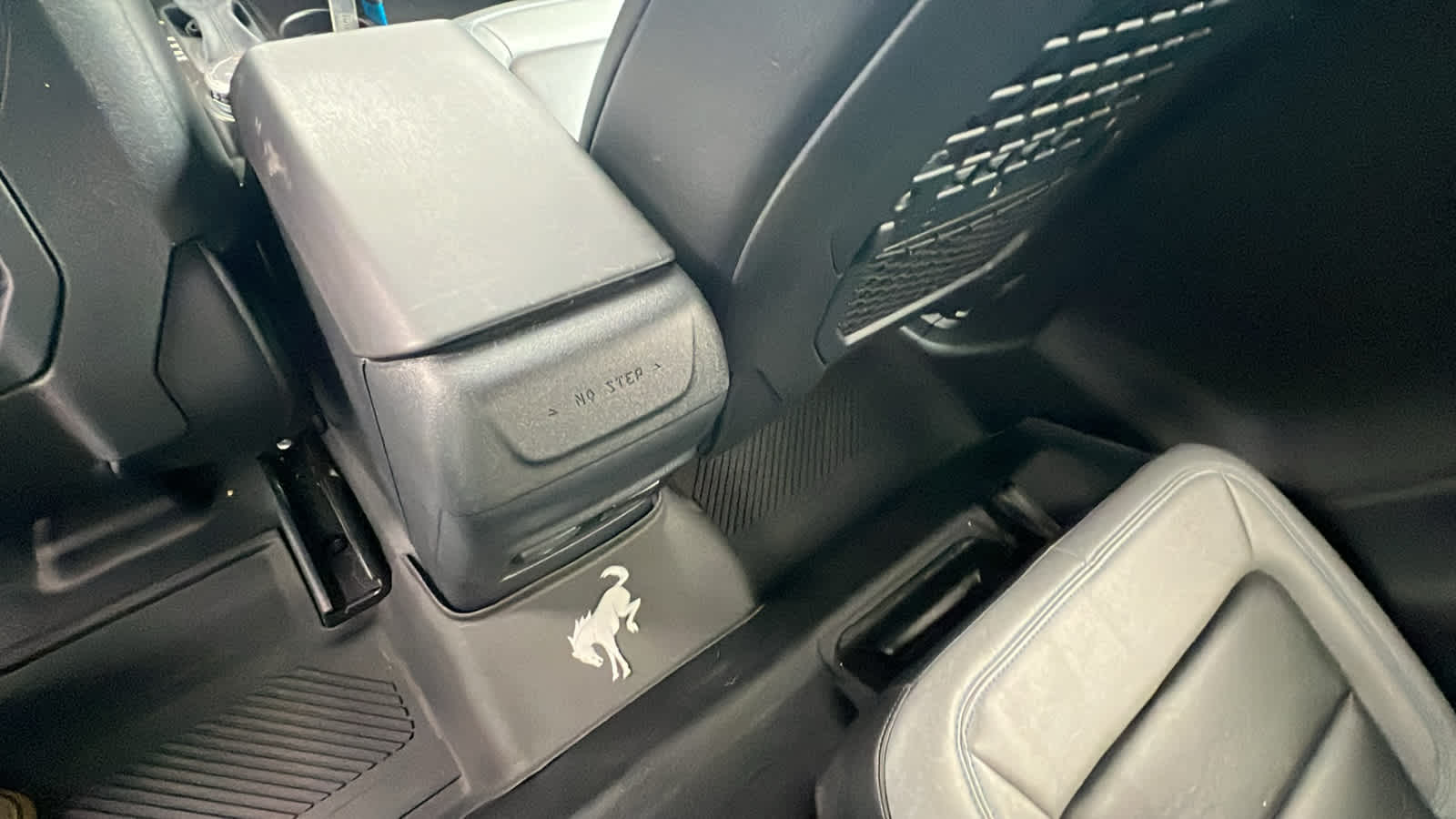 Thumbnail: 2022 Ford Bronco - 22