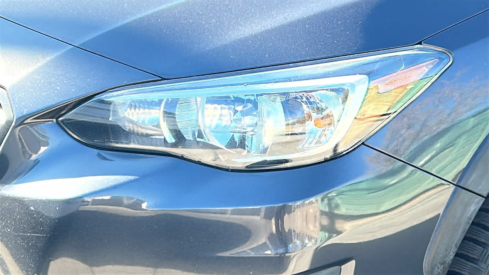 2018 Subaru Crosstrek 2.0i Premium photo 2