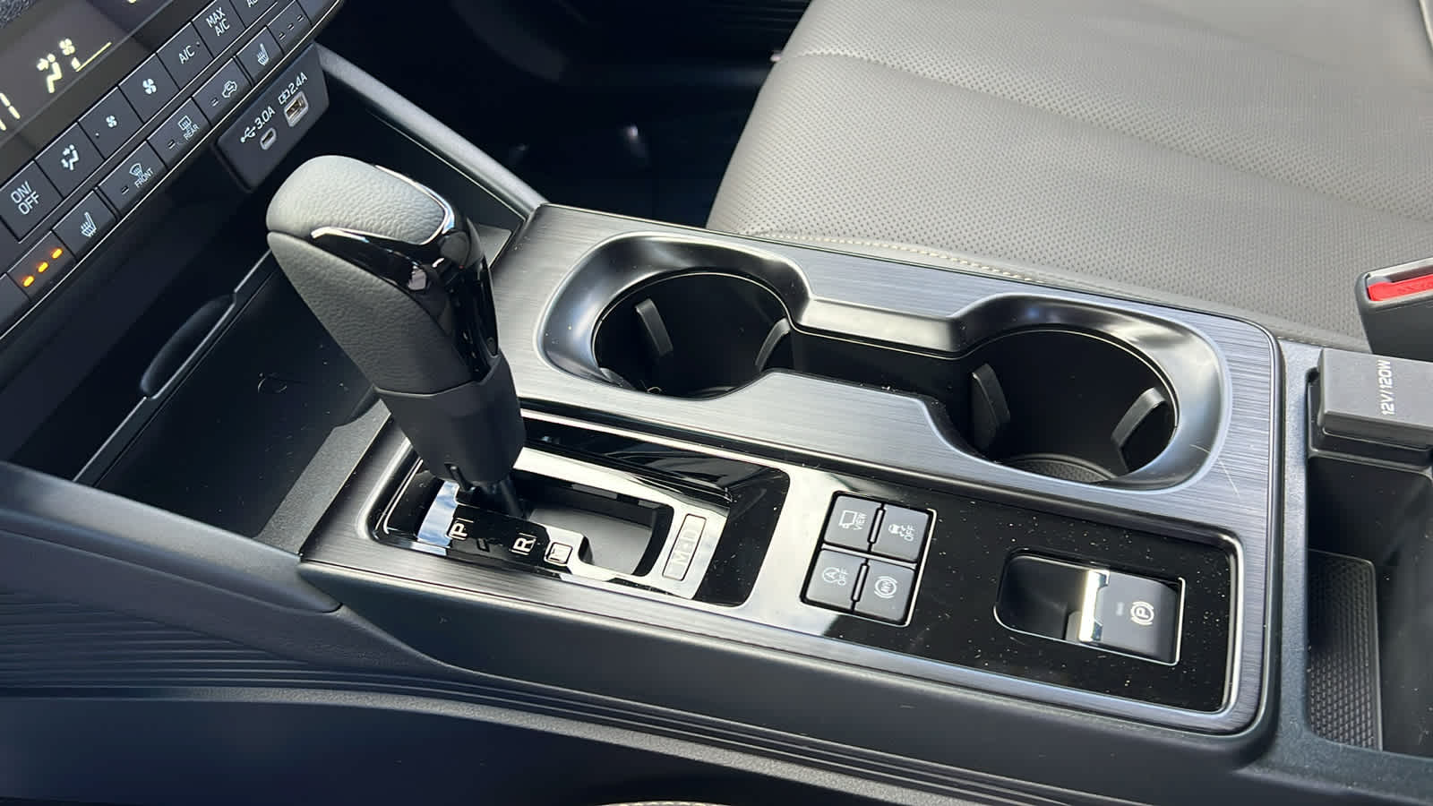 Thumbnail: 2026 Subaru Outback - 13