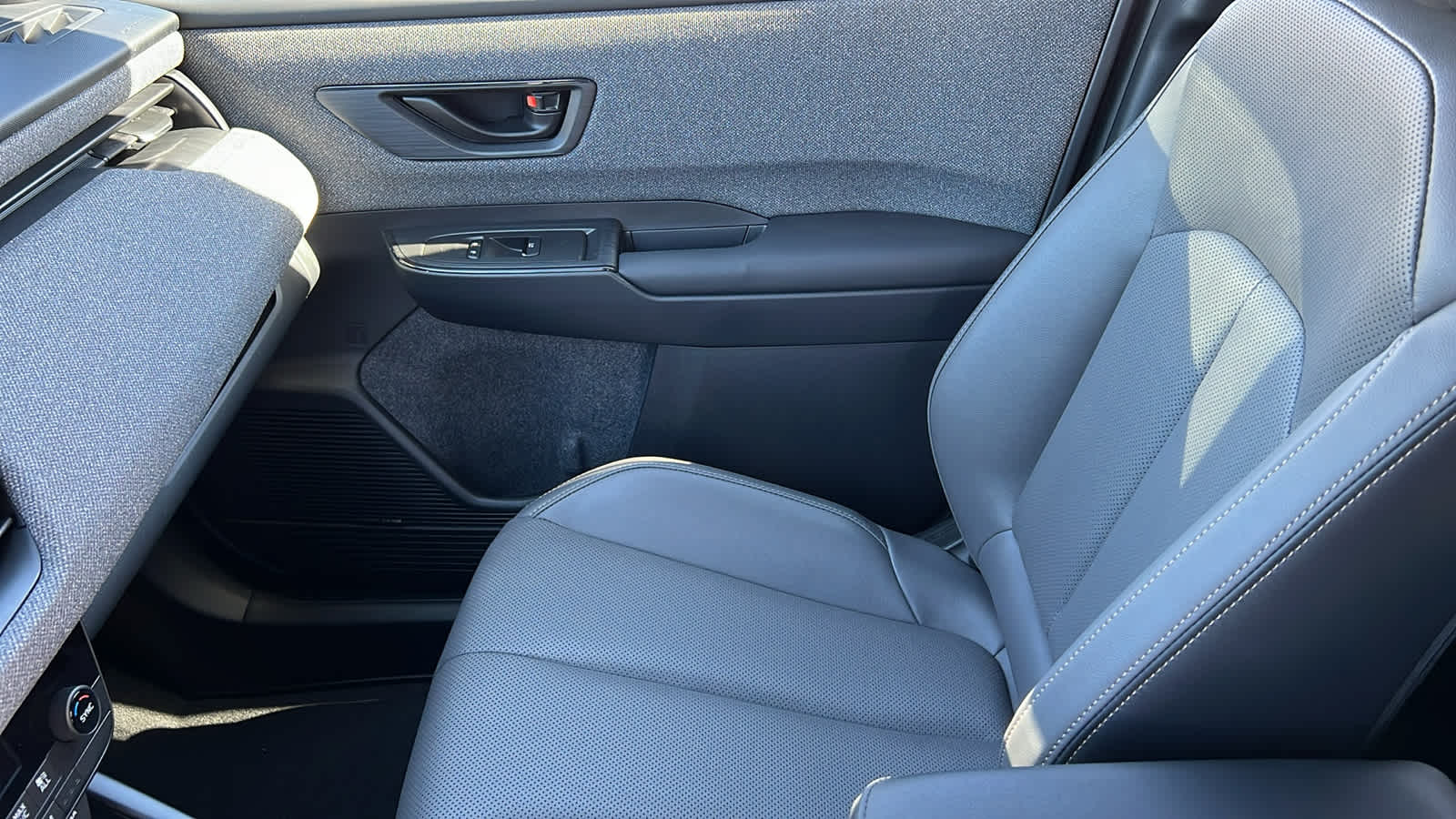 Thumbnail: 2026 Subaru Outback - 12