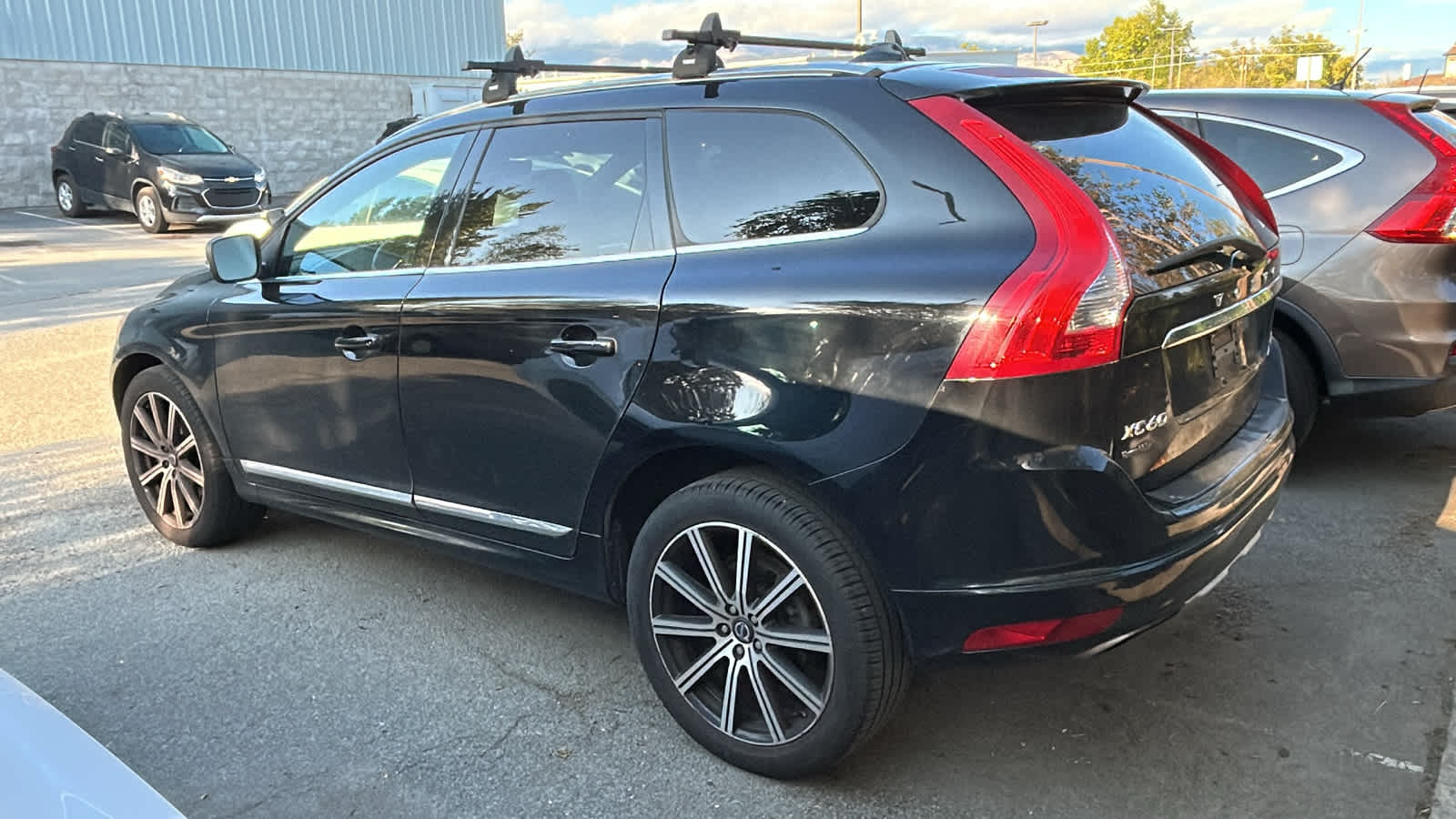 Thumbnail: 2015 Volvo XC60 - 7