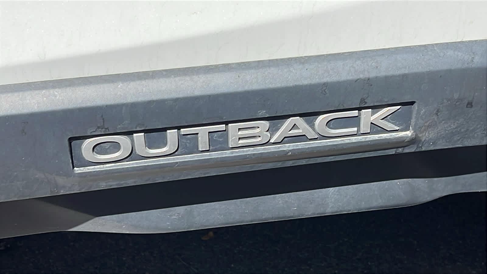 Thumbnail: 2022 Subaru Outback - 8