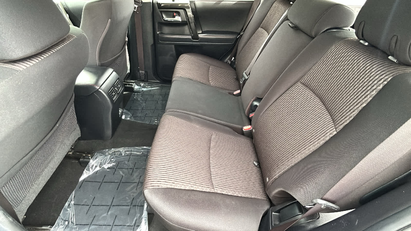 Thumbnail: 2021 Toyota 4Runner - 24