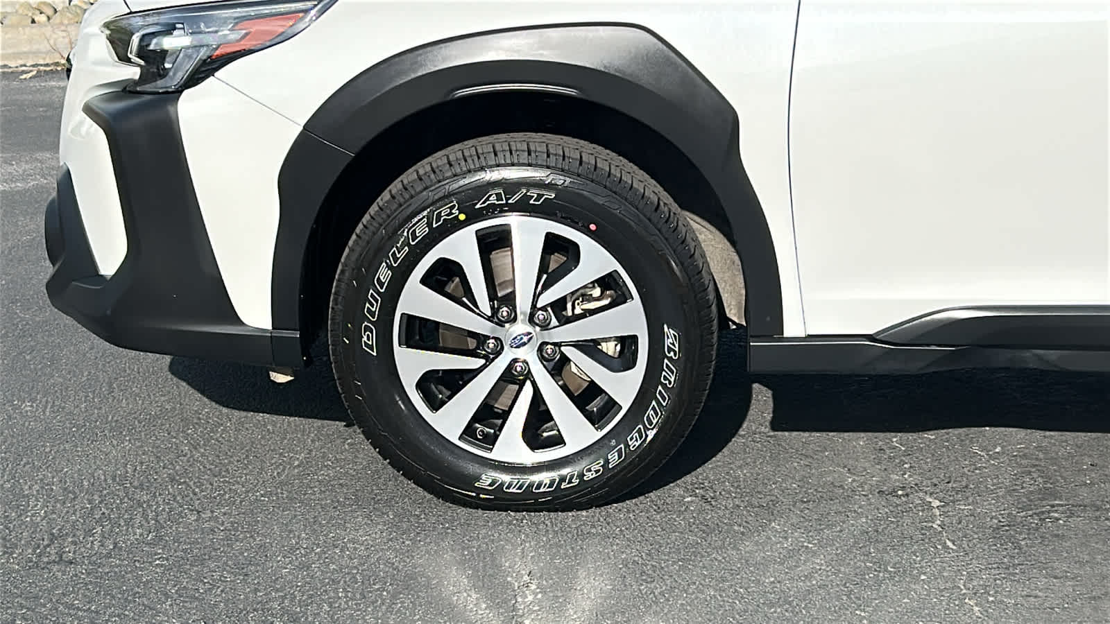 Thumbnail: 2024 Subaru Outback - 10