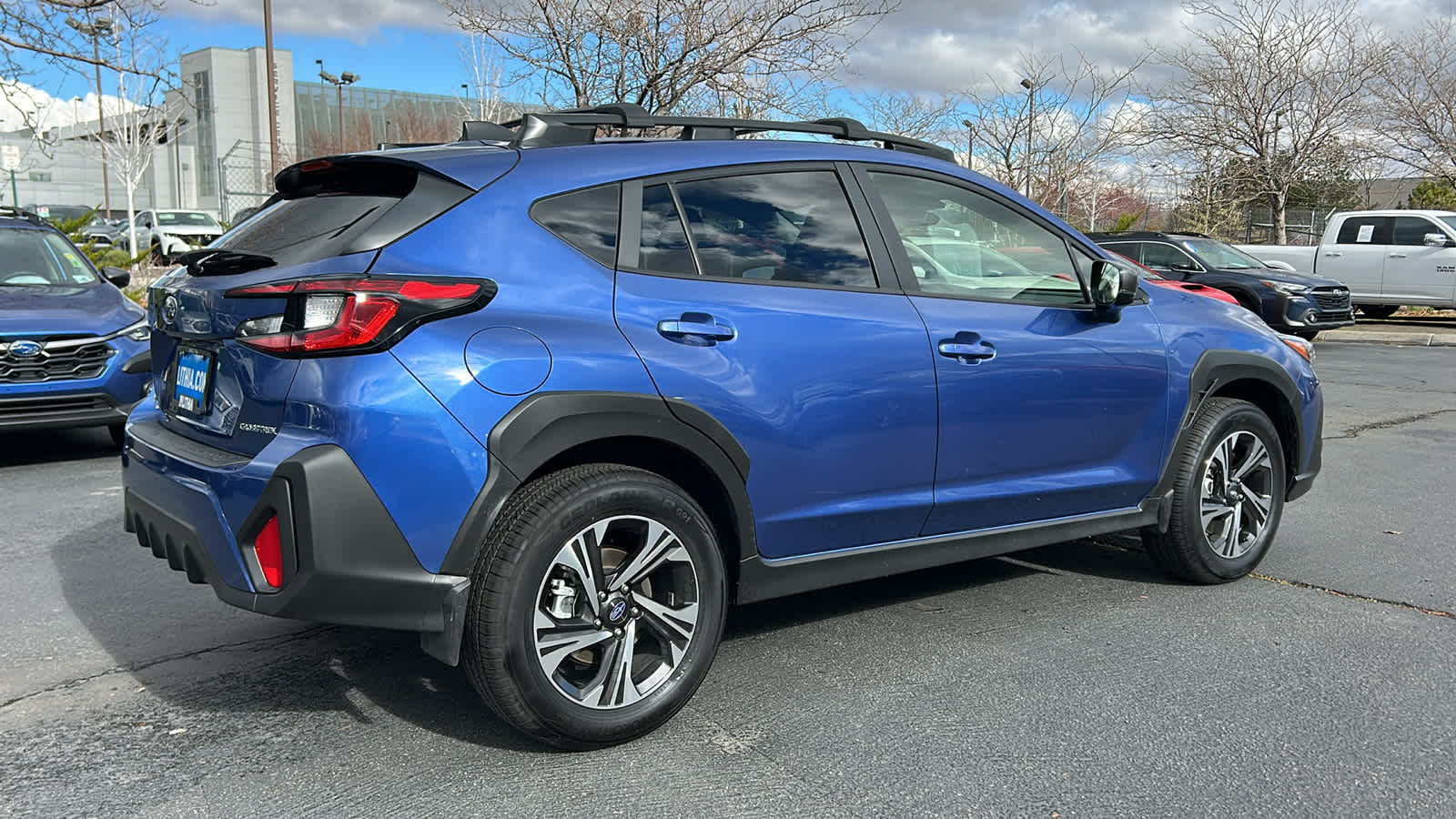 2025 Subaru Crosstrek Premium photo 4