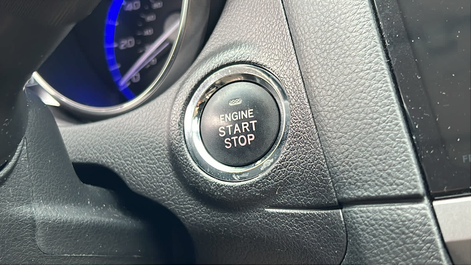 Thumbnail: 2016 Subaru Outback - 17