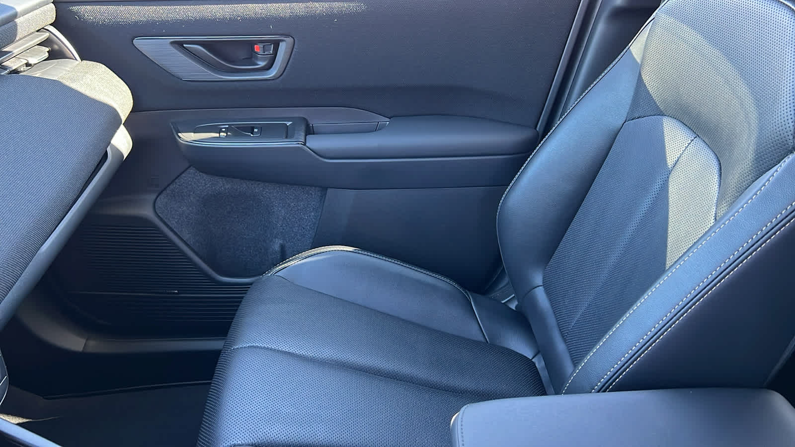 Thumbnail: 2026 Subaru Outback - 12