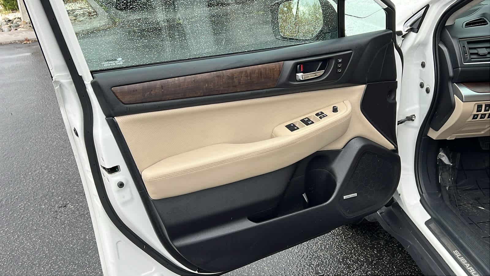 Thumbnail: 2016 Subaru Outback - 23