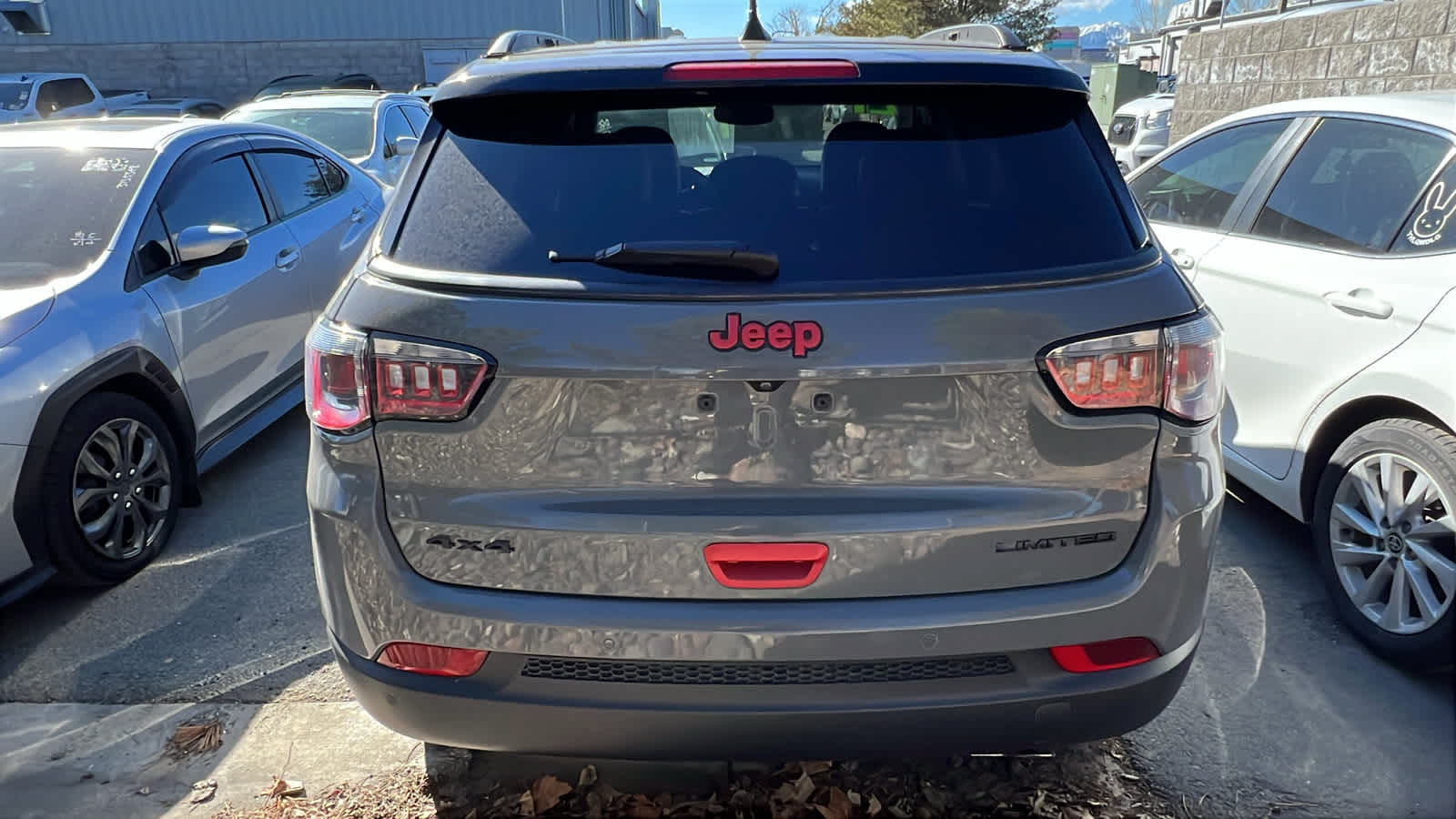 Thumbnail: 2021 Jeep Compass - 13