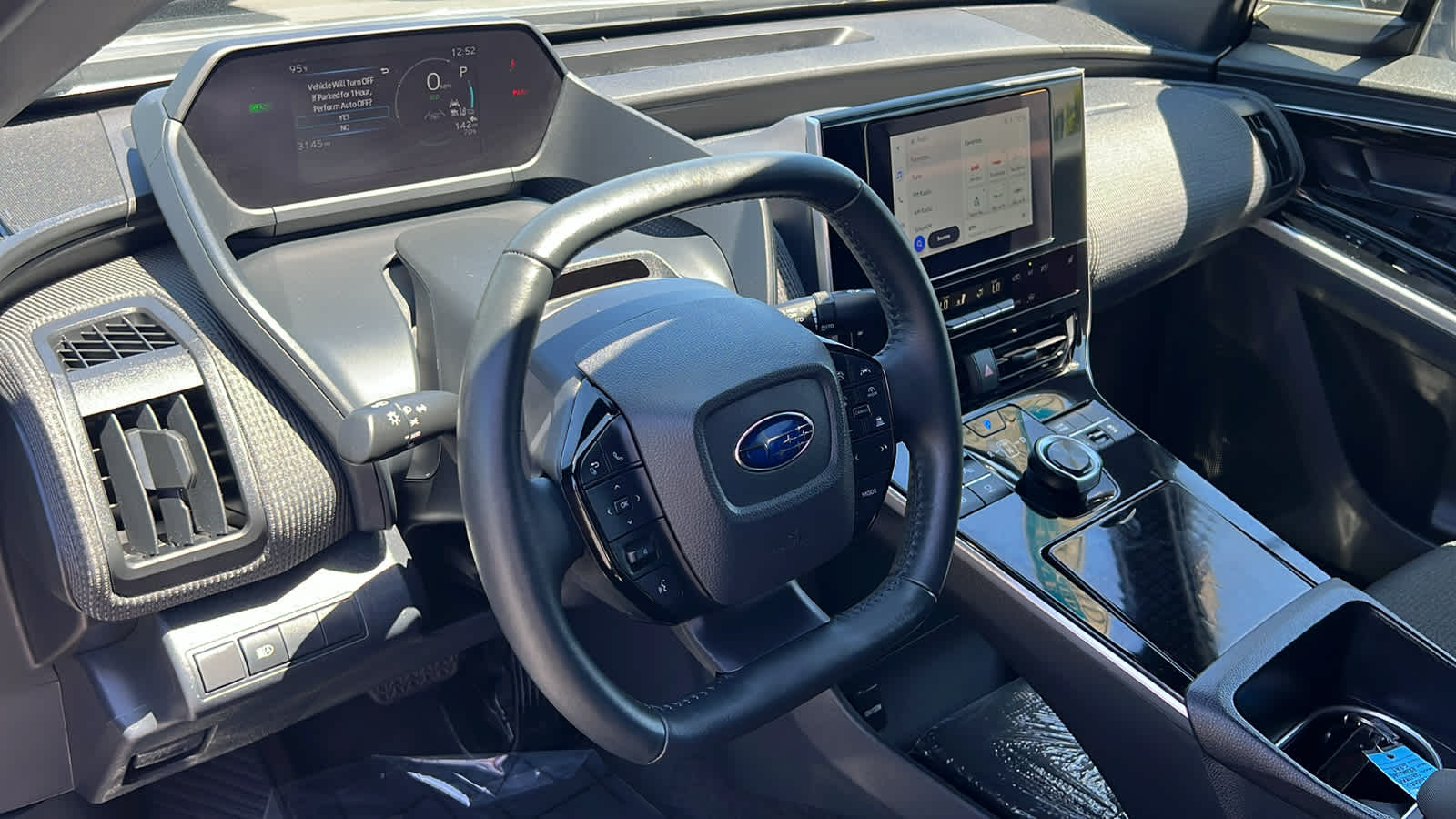 Thumbnail: 2024 Subaru Solterra - 10